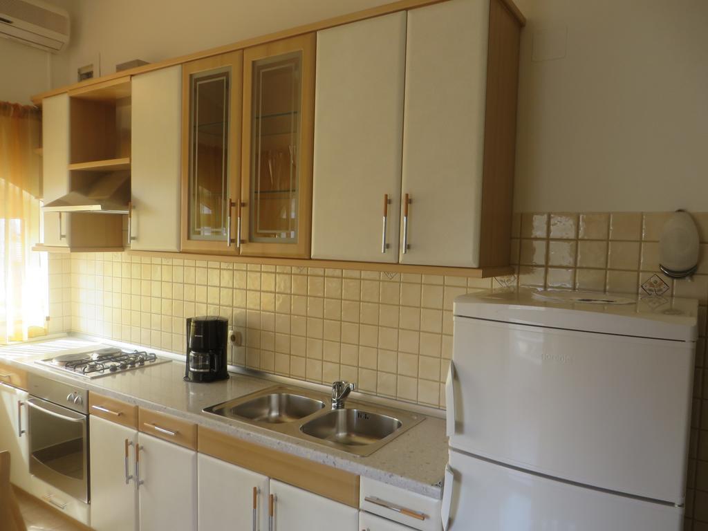 Apartments Gloria Biograd Na Moru Cameră foto